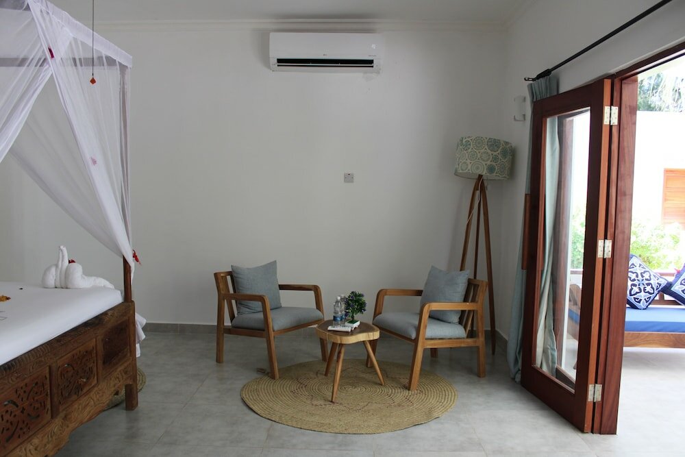 Фото Kivuli Beach Resort Paje