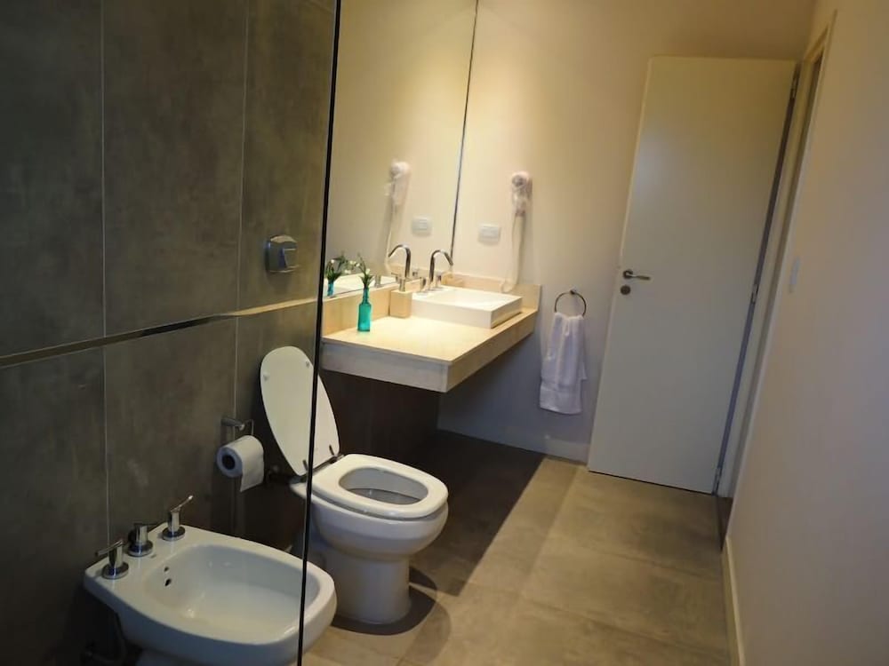 Фото Parque Los Nogales Apart Hotel