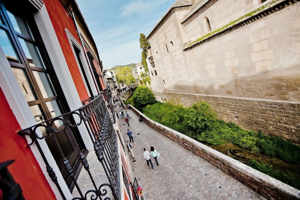 Фото Casa Miravalle Apartamentos Darro