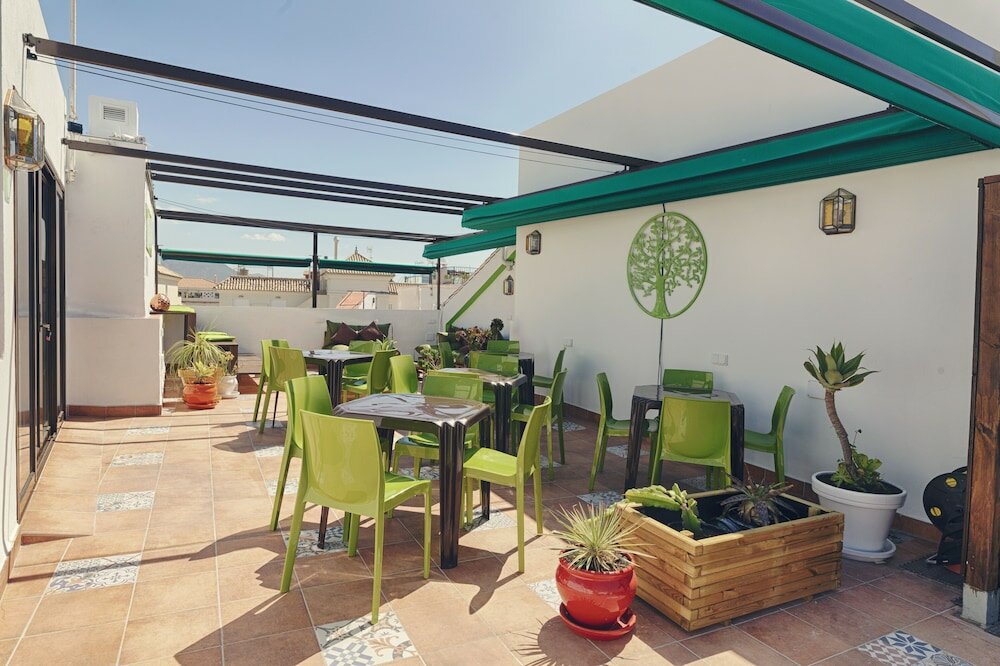 Фото Charming Nerja Hostel