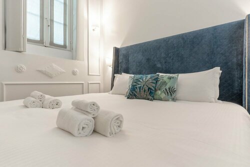 Гостиница Duomo Smart Suites в Милане