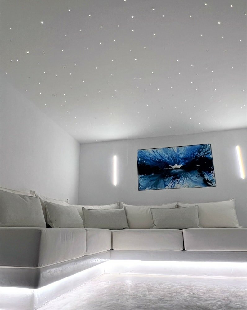 Фото Nelya Suites