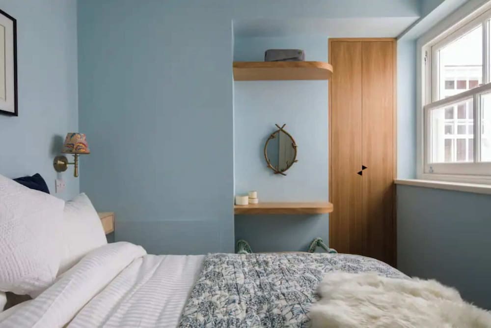 Фото Vibrant & Stylish 2bd Flat - Notting Hill