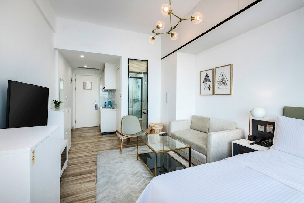 Фото Jinzhonghuan Serviced Apartment