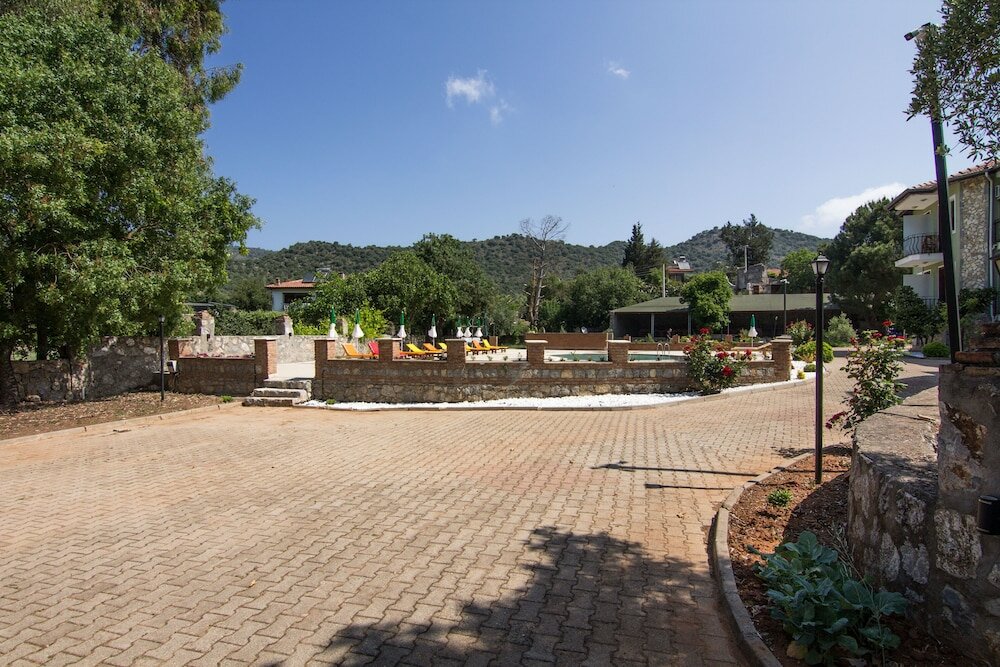 Фото Yeşilkaya Hotel