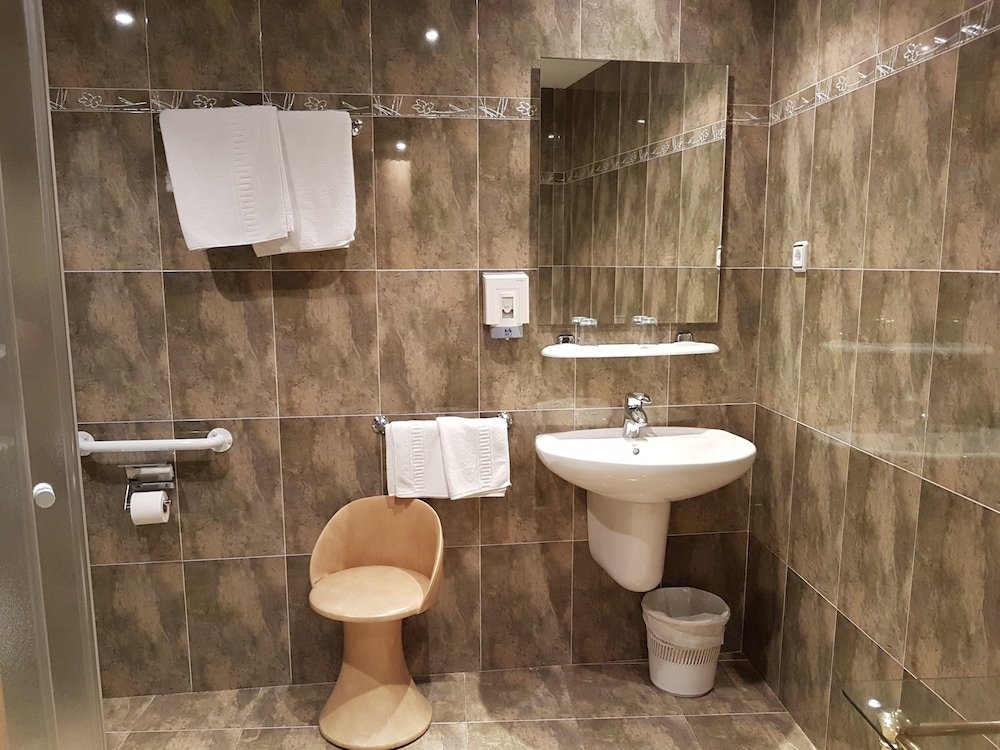 Фото Hotel Don Pelayo