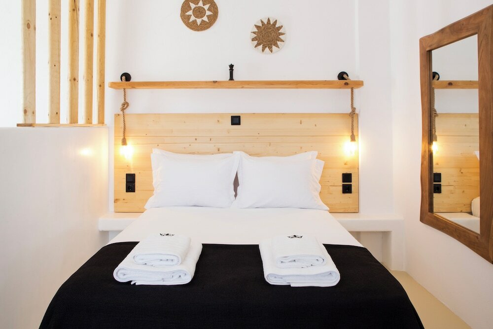 Фото Paros King Luxury Apartments