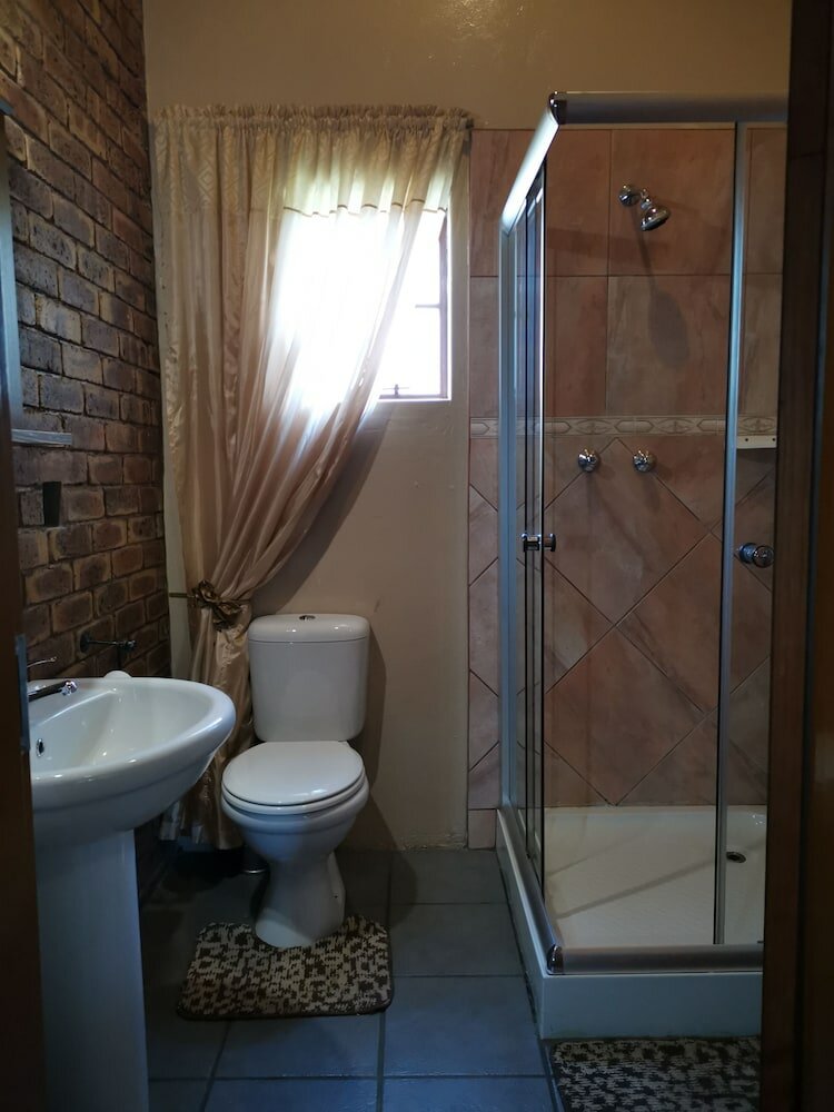 Фото Bastille de Blignaut B&b