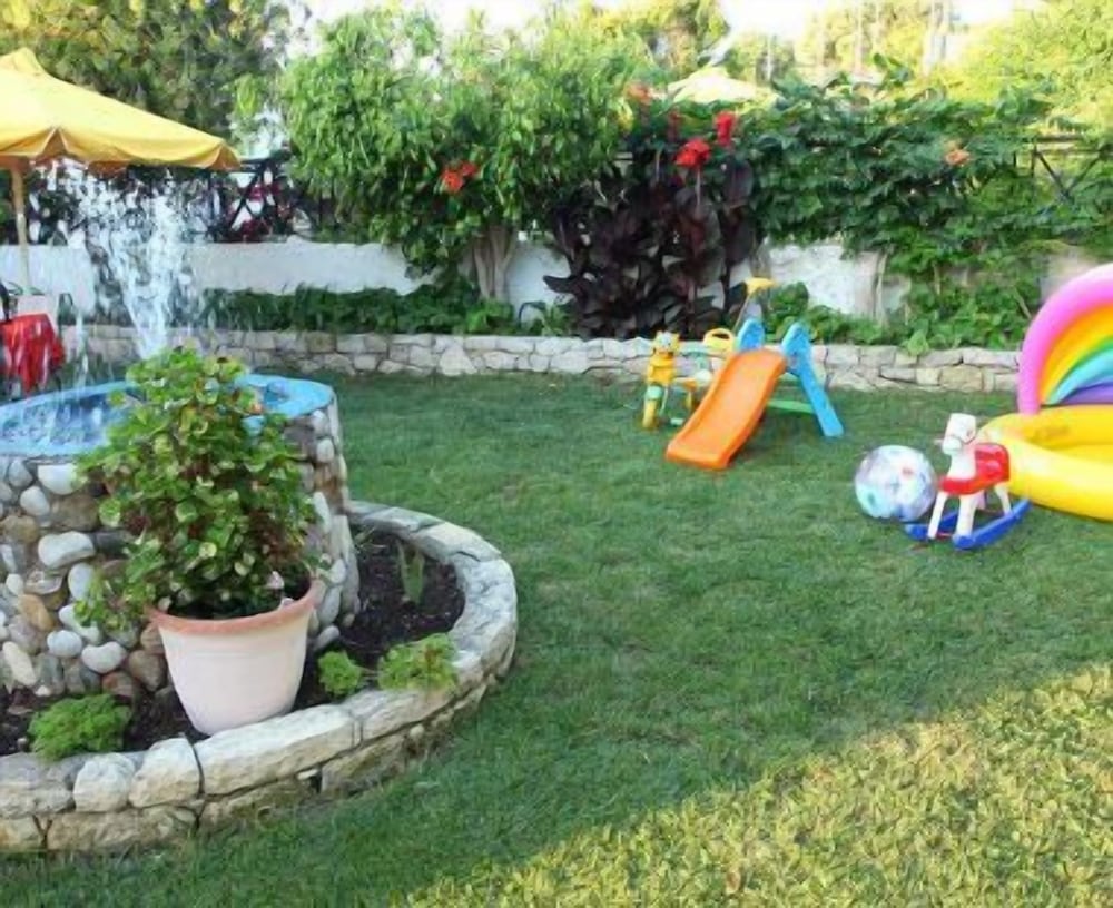 Фото Argiroupolis Maria Rooms