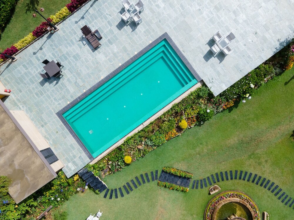 Фото The Westbury Palace