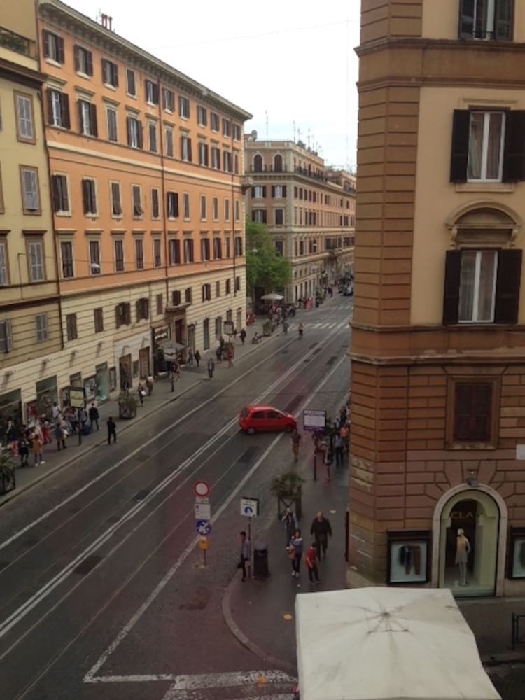 Фото Mdm Guesthouse