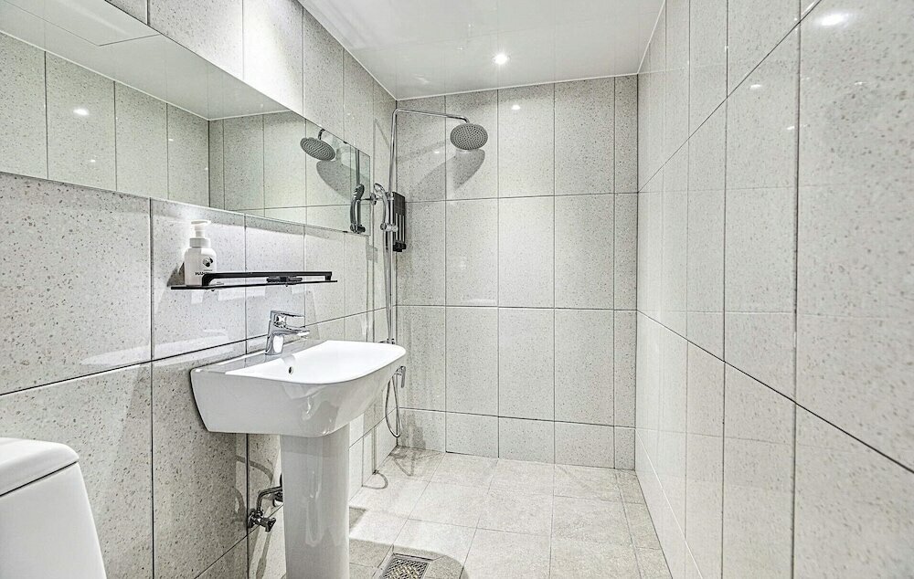 Фото Hotel Wo Yongsan Station