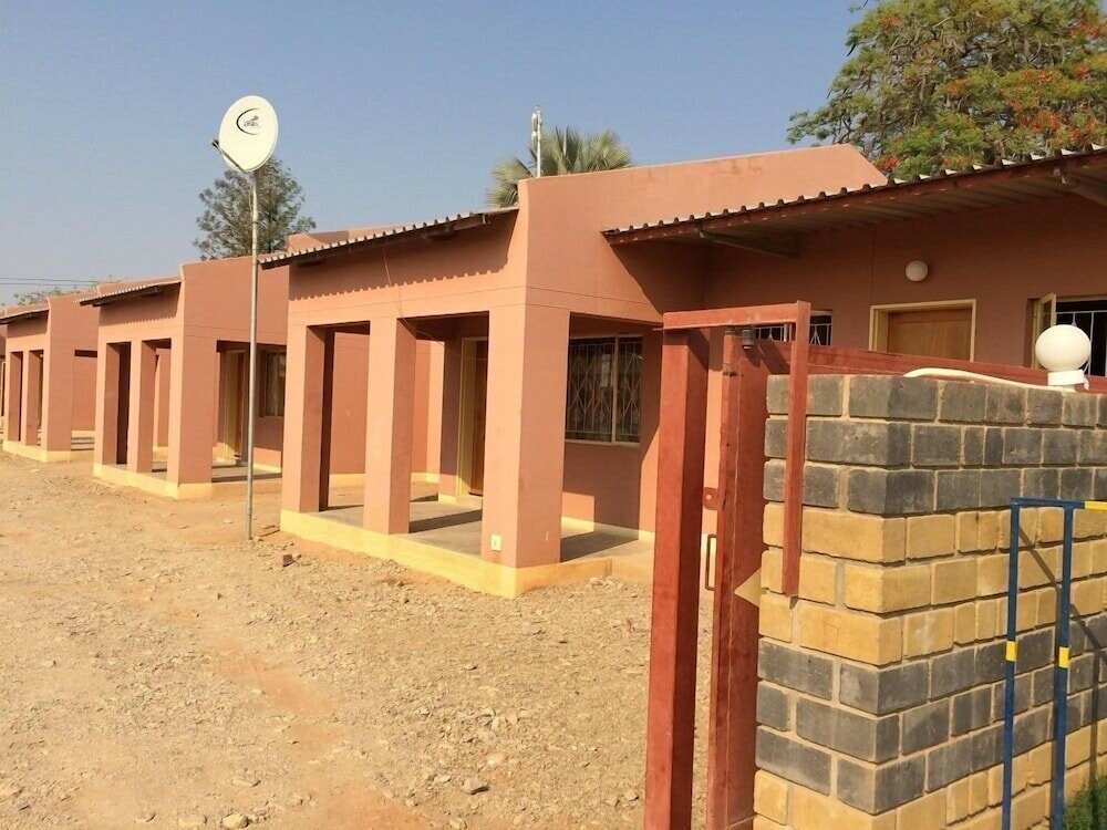 Фото P Wake Guesthouse