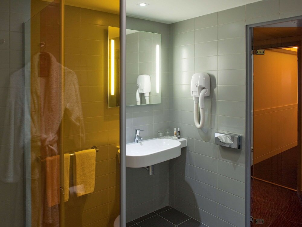 Фото Residence Mercure Paris la Defense Grande Arche