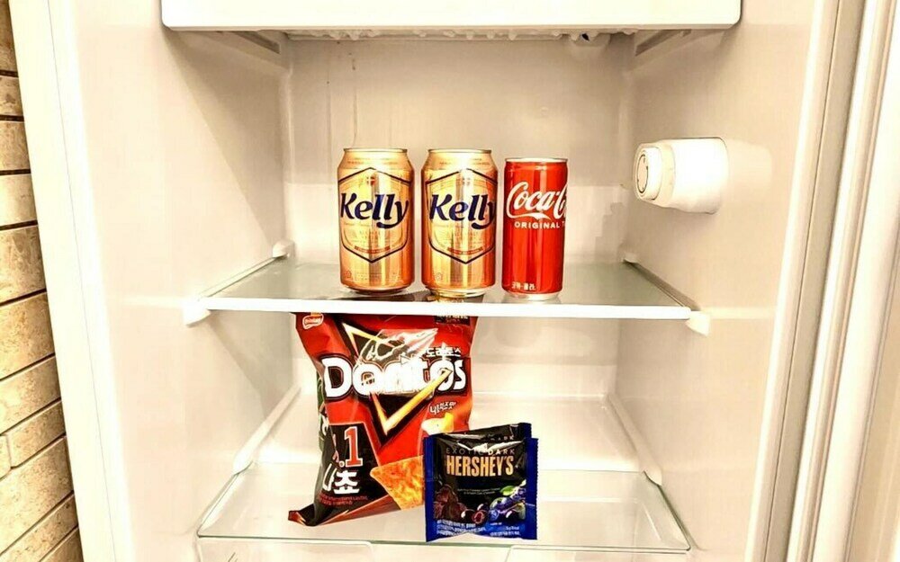 Фото Simple Stay Hotel