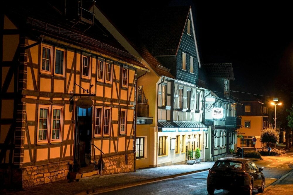 Фото Hotel Am Dalwigker Tor