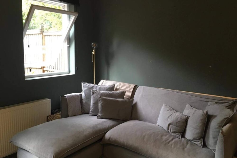 Фото Stylish 1 Bedroom Apartment in Vibrant London Fields