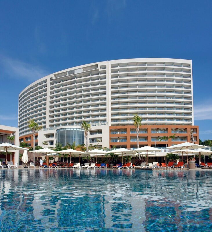 Гостиница Azul Ixtapa Grand All Inclusive Suites & SPA