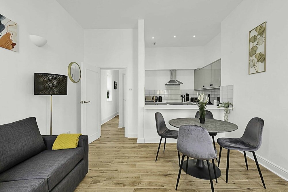 Фото Contemporary Oasis in Paddington