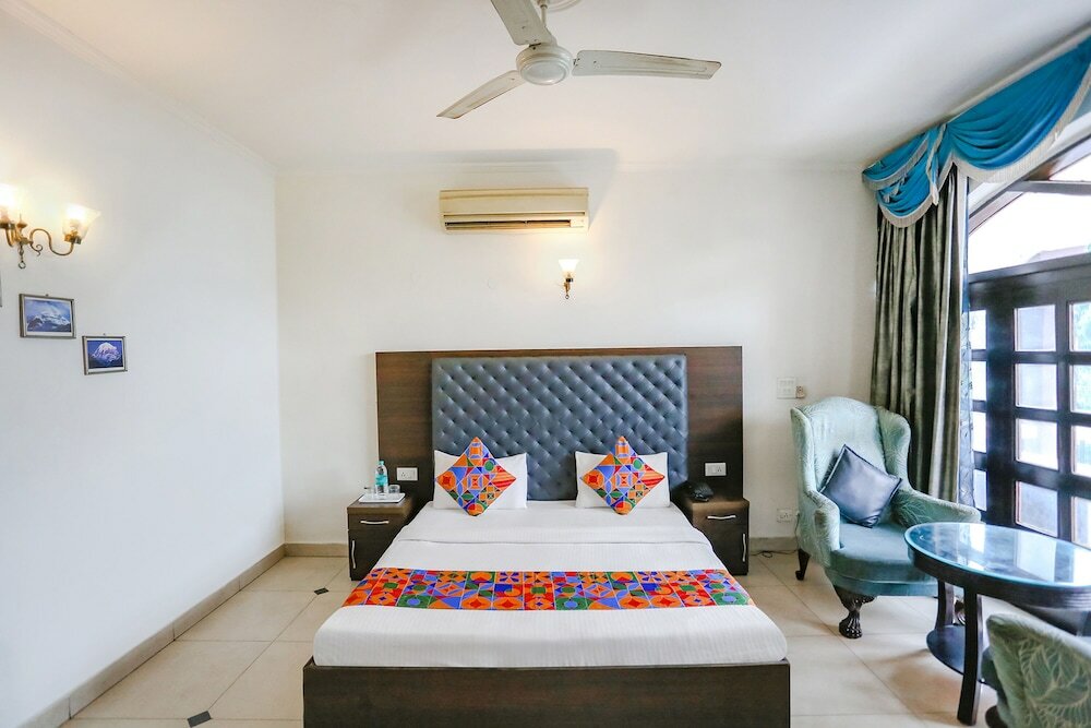 Фото Fabexpress Llyod House