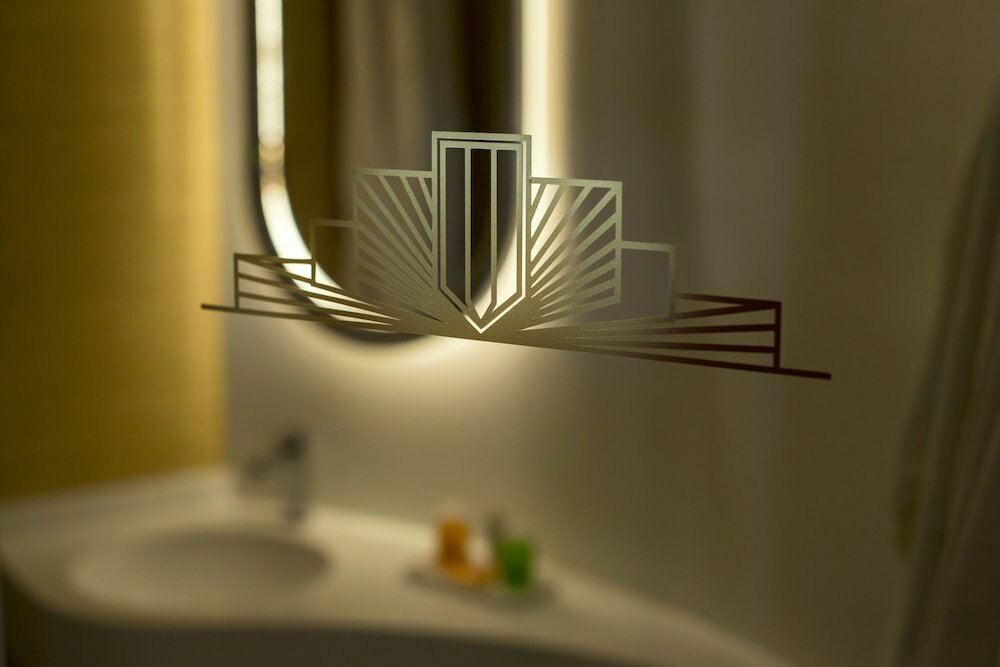 Фото The First One Madrid Preciados