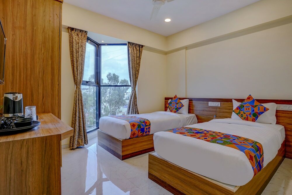 Фото Fabhotel Crystal Homes