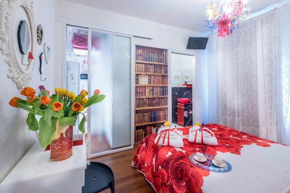 Фото Abbraccio di Romeo e Giulietta