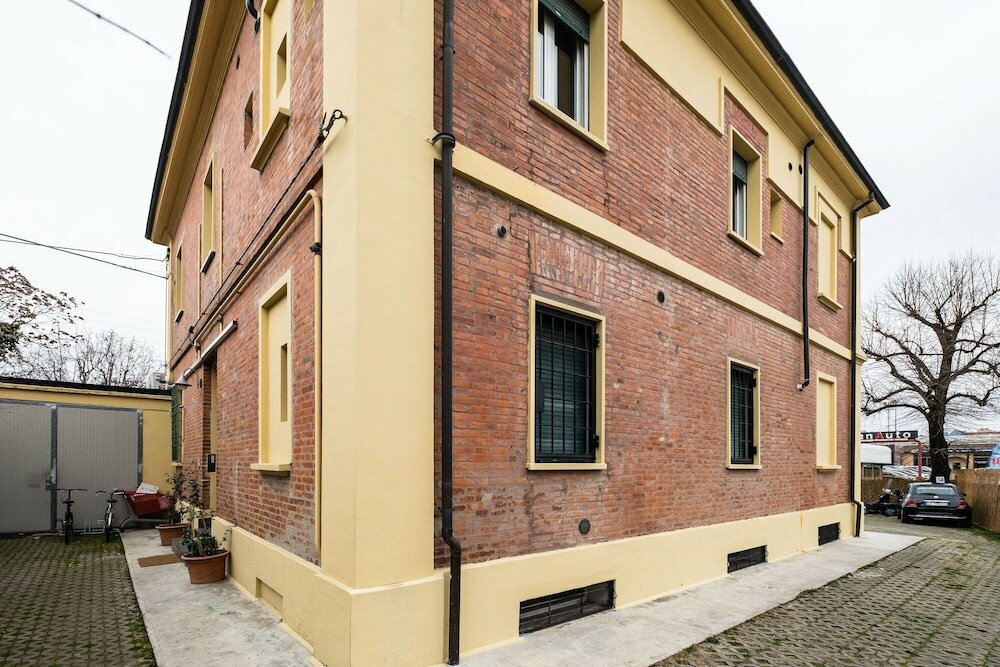 Фото Palazzina Carracci - Appartamento Tarantino