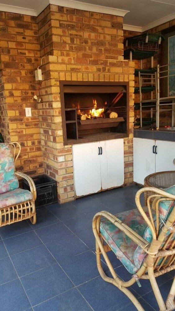 Фото Acquila Bed and Breakfast