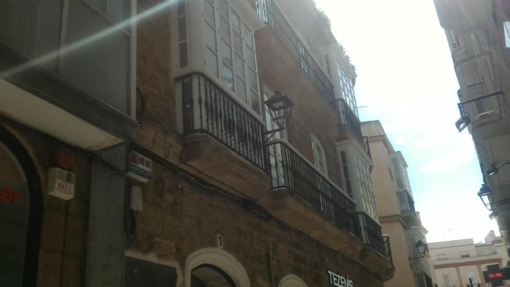 Фото Apartamentos Gadir Centro