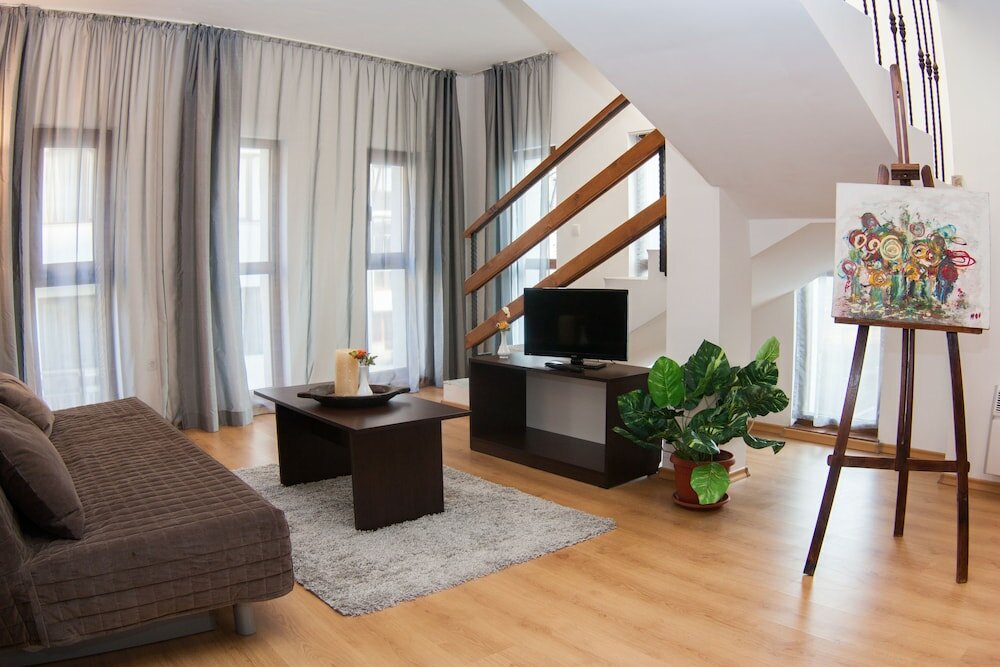 Фото Ruby Tower Apartments