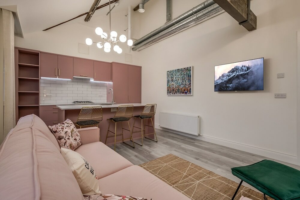 Фото Castle Buildings