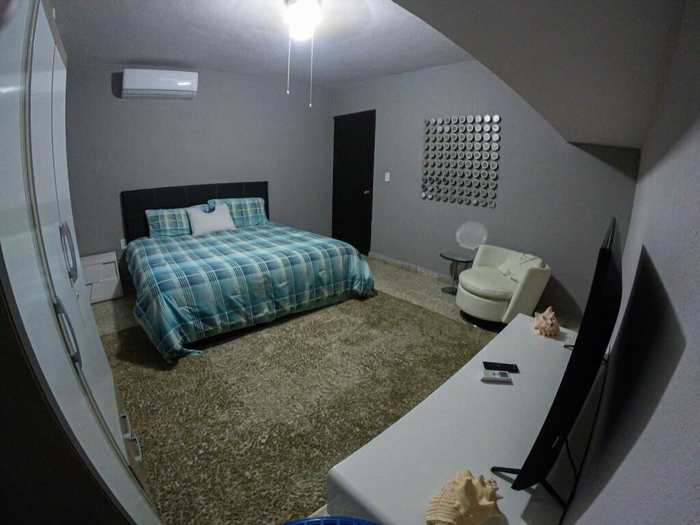 Фото Royal Honey Hostel