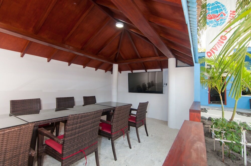 Фото South Ari Dive Center