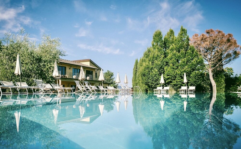 Фото Hotel in San Donato Fronzano