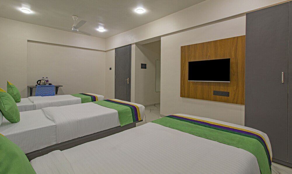 Фото Treebo Trend Atithi Comforts inn