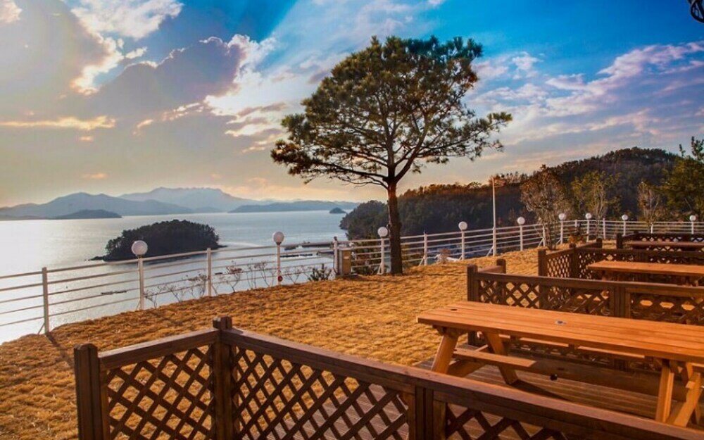 Фото Yeosu The Sea of Counting Stars Pension
