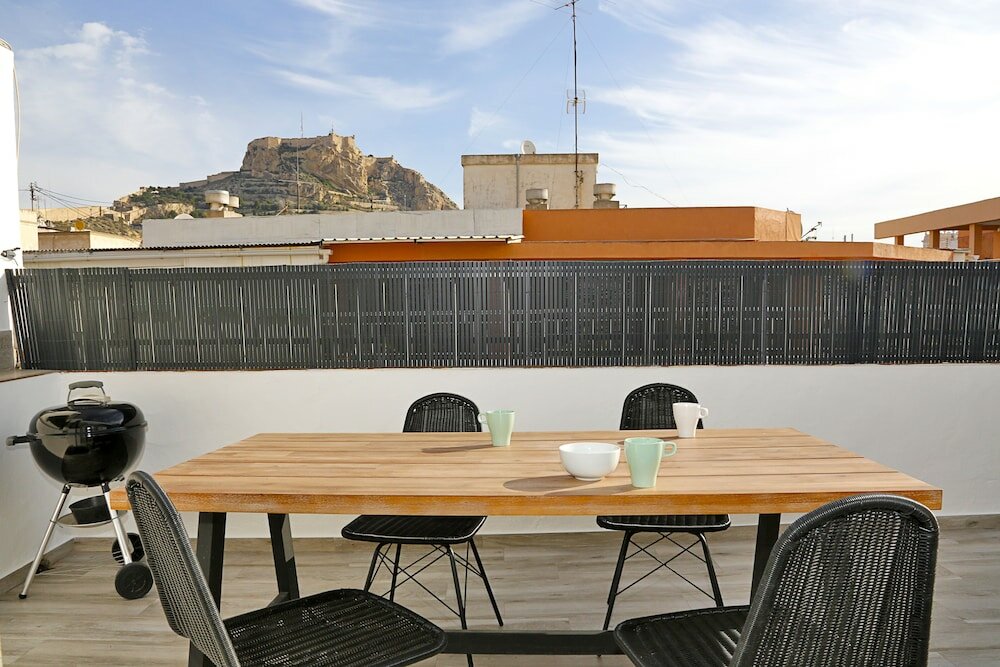 Фото M&c Penthouse Santa Barbara