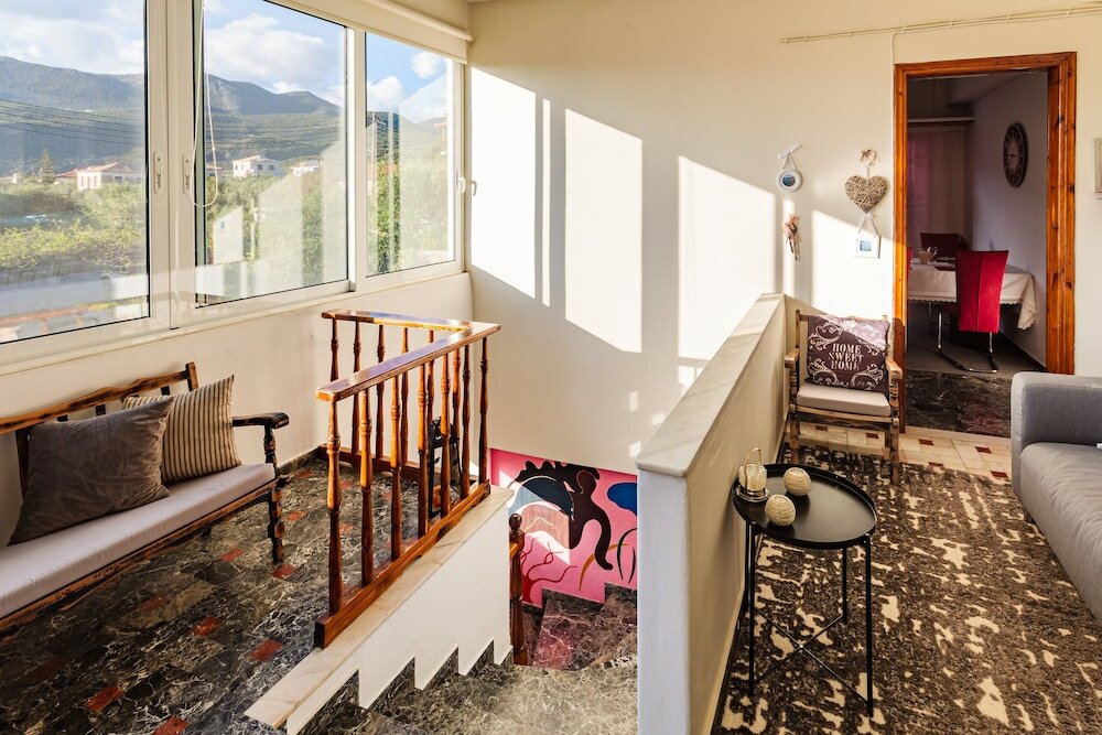 Фото Sunset Serenity - Kardamili Seaside Getaway