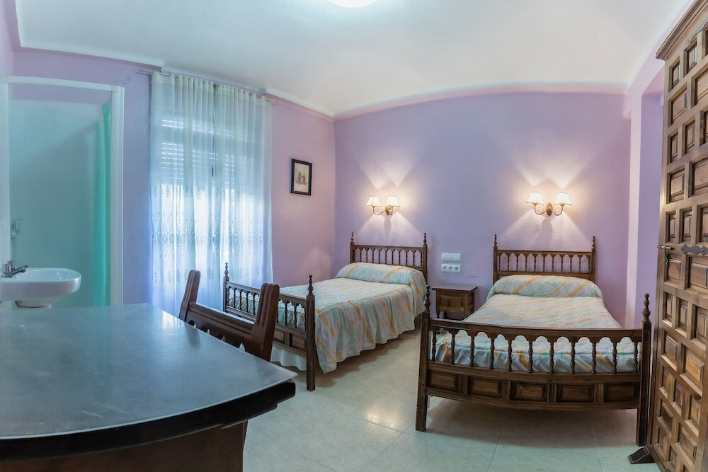 Фото Pensión Virginia by Vivere Stays