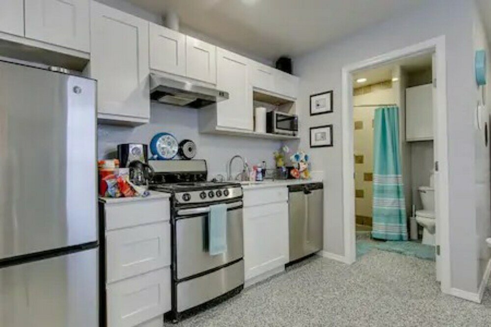 Фото Garage Studio near Oushc Hospital