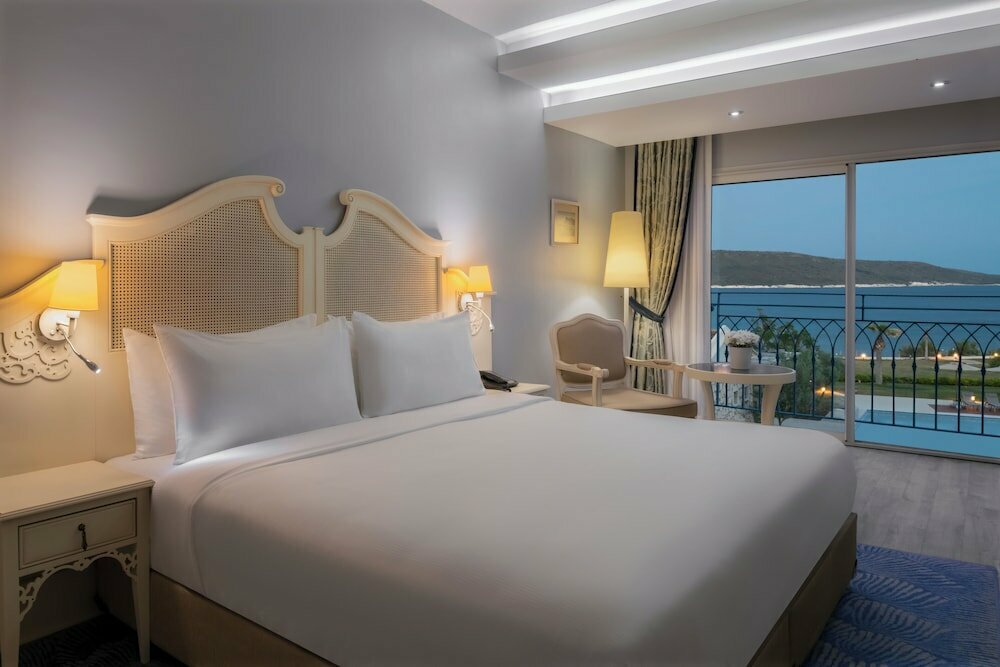 Hotel DoubleTree by Hilton Cesme Alacati Beach Resort, Cesme, photo