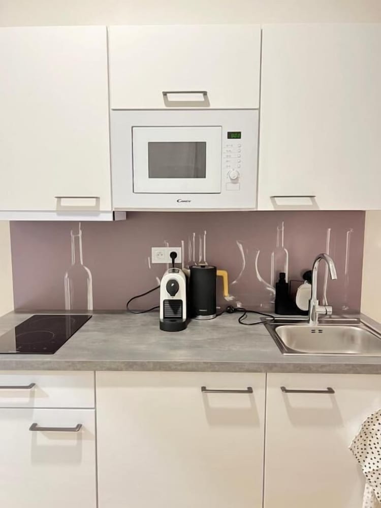 Фото Helen Homestay Florenc Newly Apartment