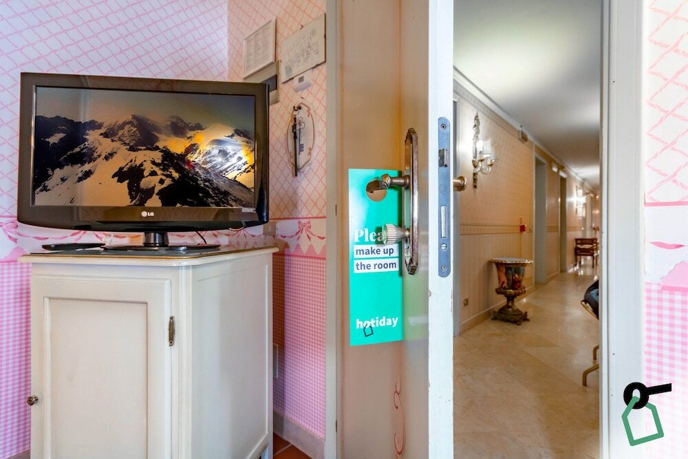 Фото Hotiday Hotel Ferrara