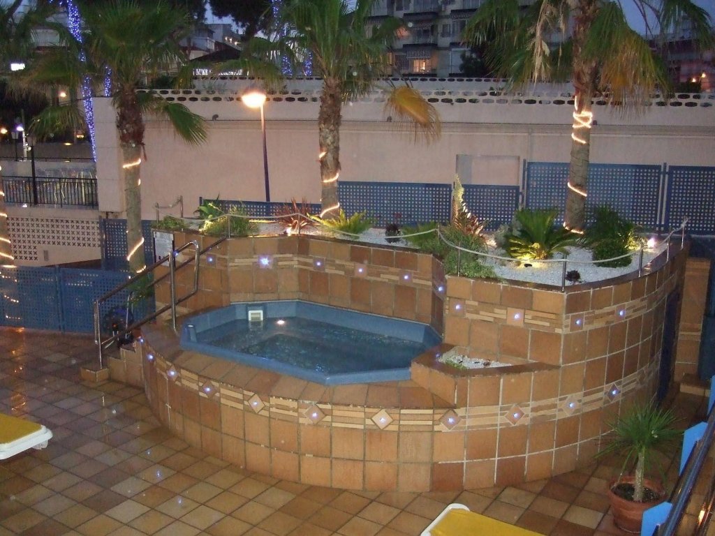 Фото Hotel Madeira Centro