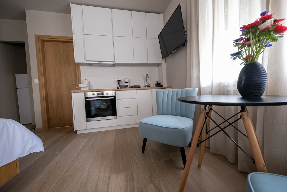 Фото Elia Didotou City Apartments