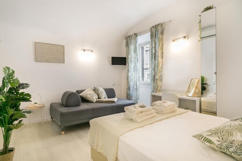 Фото White Candia Guesthouse