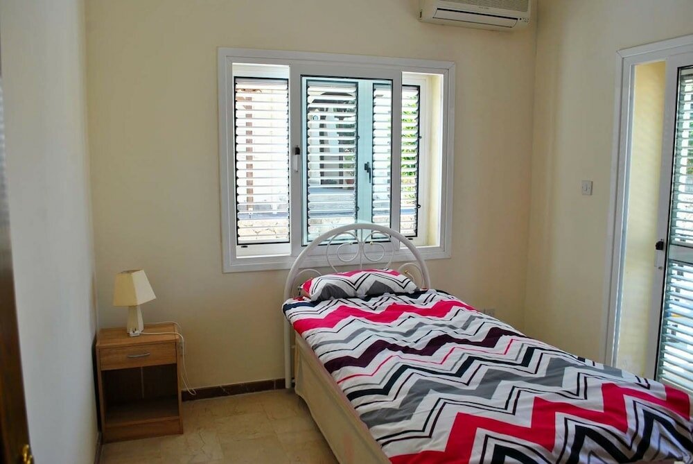 Фото Villa Thornburry by Amy Villas