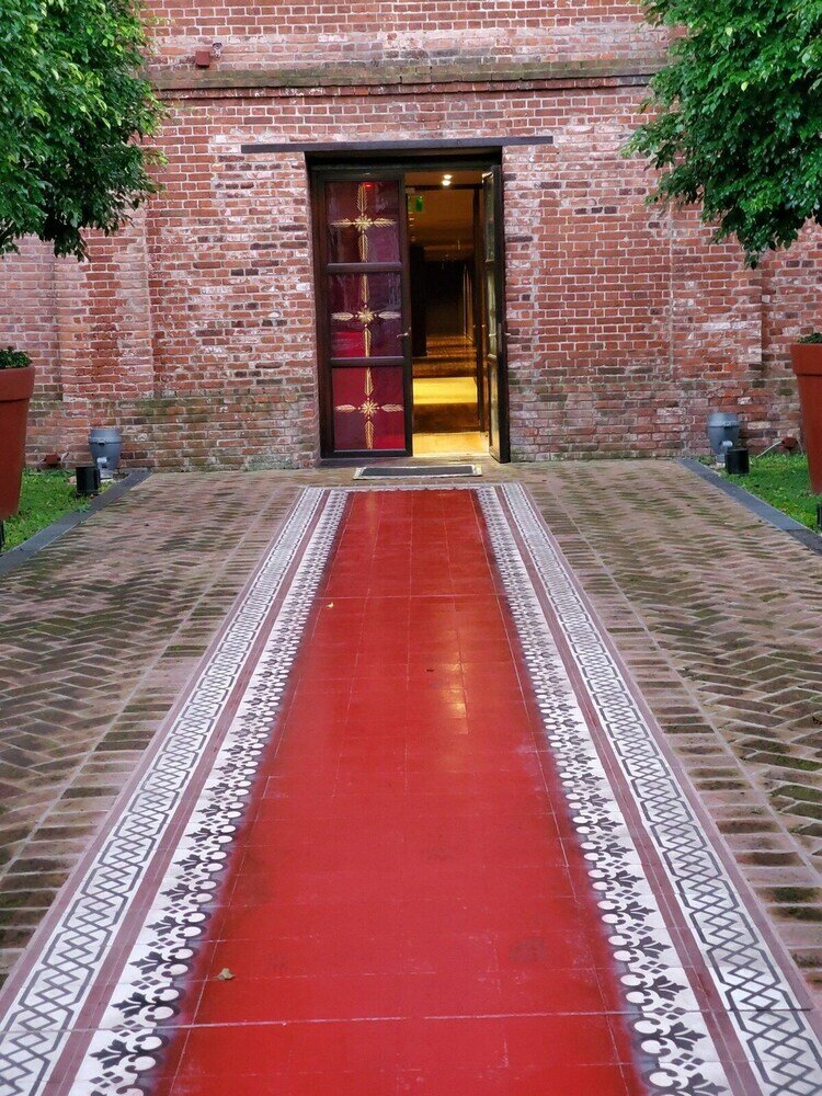 Фото Petrona Eyle 450