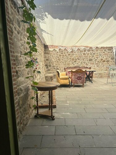Гостиница Asclepius Boutique Hotel & Cafe в Бергаме